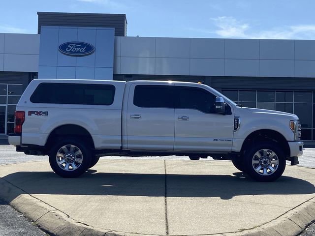 Used 2019 Ford F250 Platinum w/ Platinum Ultimate Package AWD/4WD image 2