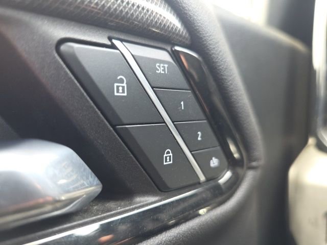 Used 2023 GMC Sierra 1500 AT4 w/ AT4 Premium Package image 14