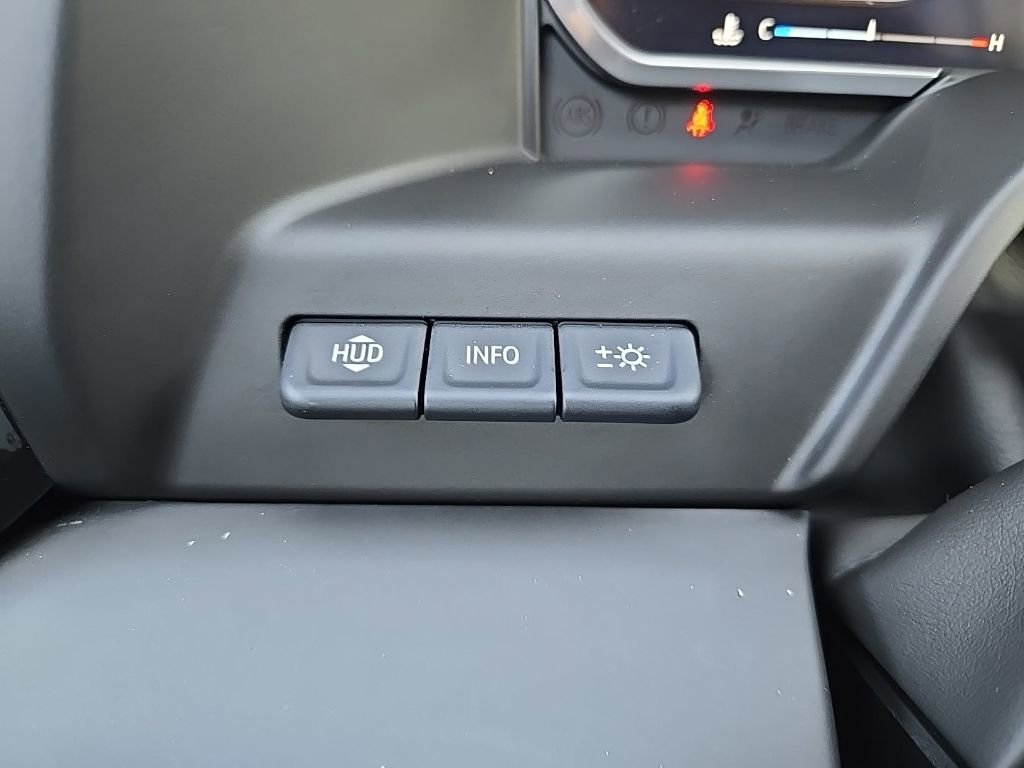 Used 2023 GMC Sierra 1500 AT4 w/ AT4 Premium Package AWD/4WD image 22