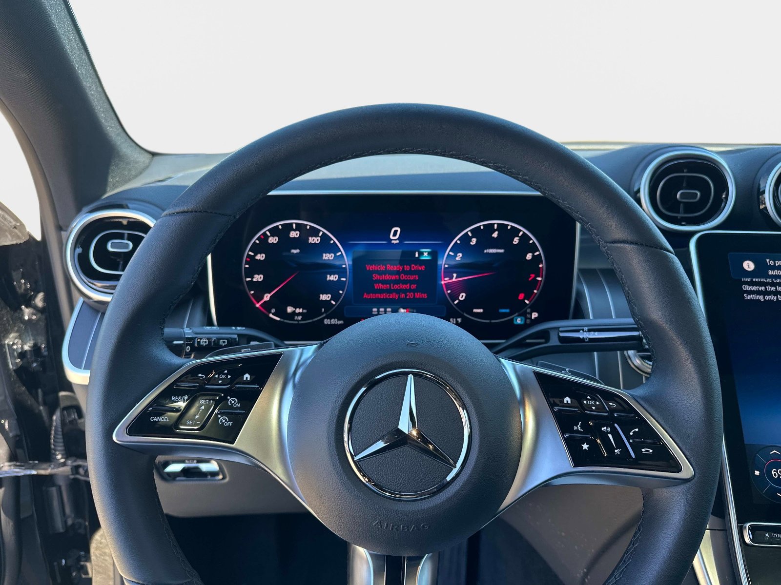 Used 2026 Mercedes-Benz GLC 300 image 24