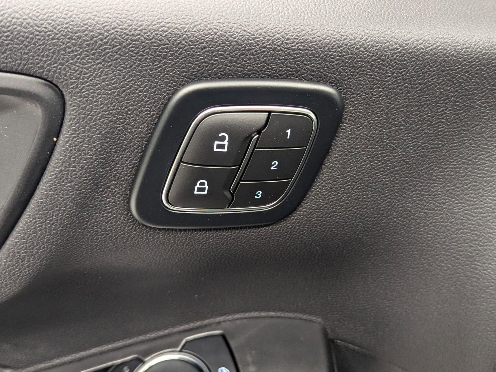 New 2026 Ford Escape Platinum w/ Premium Technology Package image 15