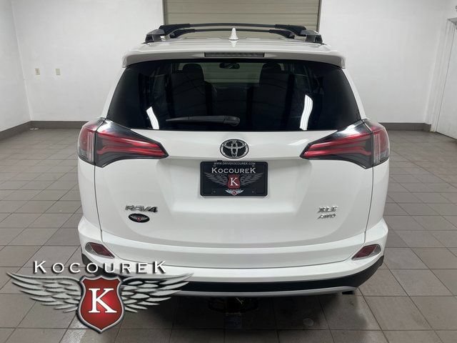 Used 2017 Toyota RAV4 XLE w/ All Weather Liner Package AWD/4WD image 5