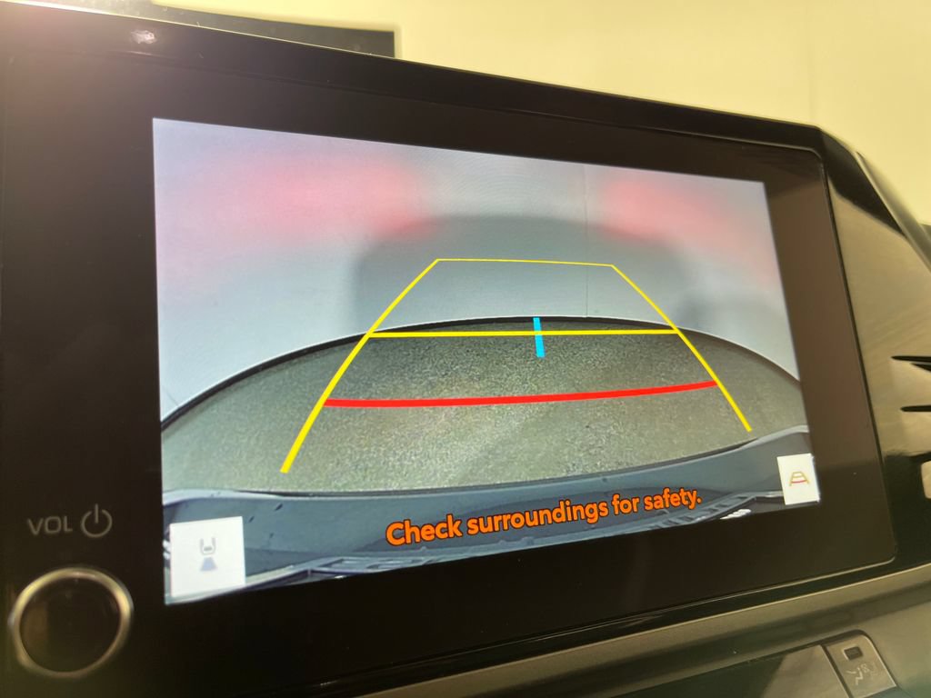 Certified 2025 Toyota Camry SE FWD image 21
