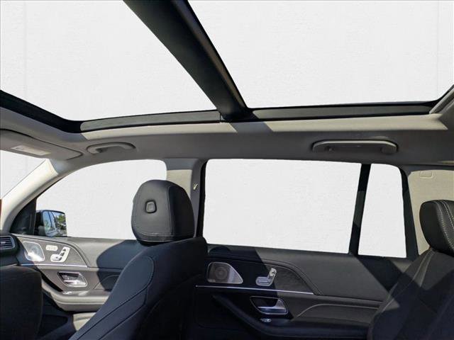 New 2026 Mercedes-Benz GLS 450 4MATIC image 18