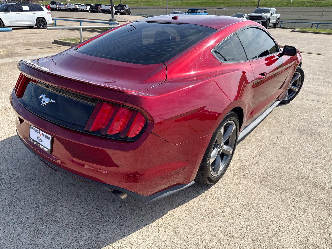 Used 2016 Ford Mustang Premium w/ Equipment Group 201A RWD image 10