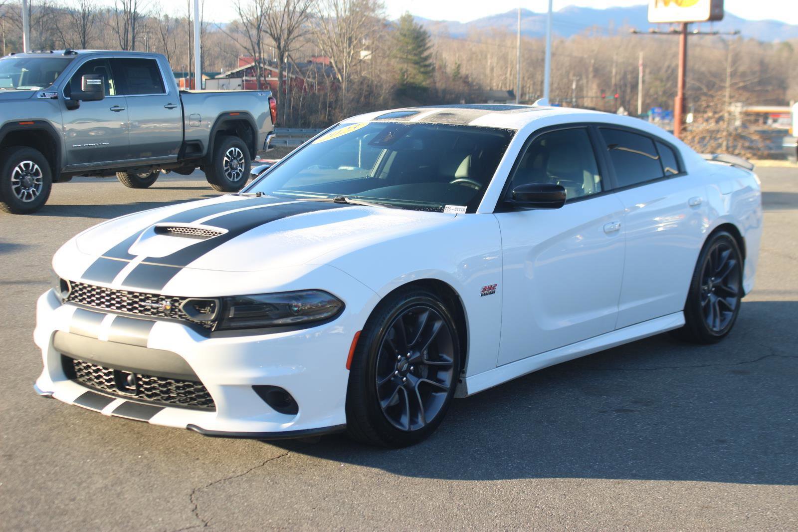 Used 2023 Dodge Charger Scat Pack w/ Plus Group image 3