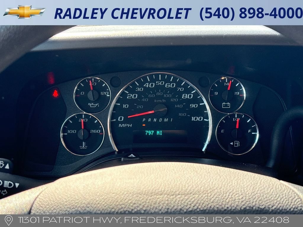 Certified 2025 Chevrolet Express 2500 w/ Driver Convenience Package RWD image 7