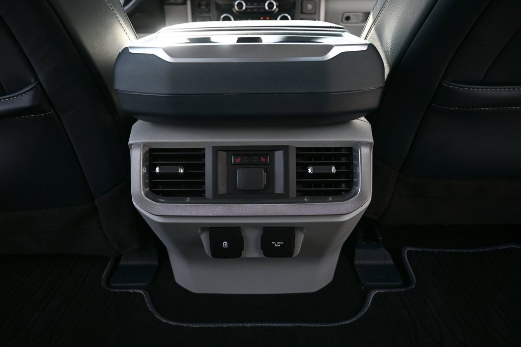 Used 2023 Ford F150 Limited image 17