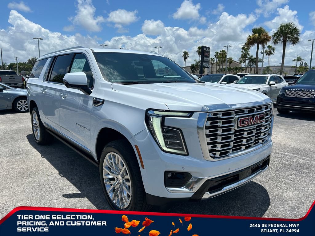 New 2026 GMC Yukon XL Denali w/ Denali Reserve Package AWD/4WD image 3
