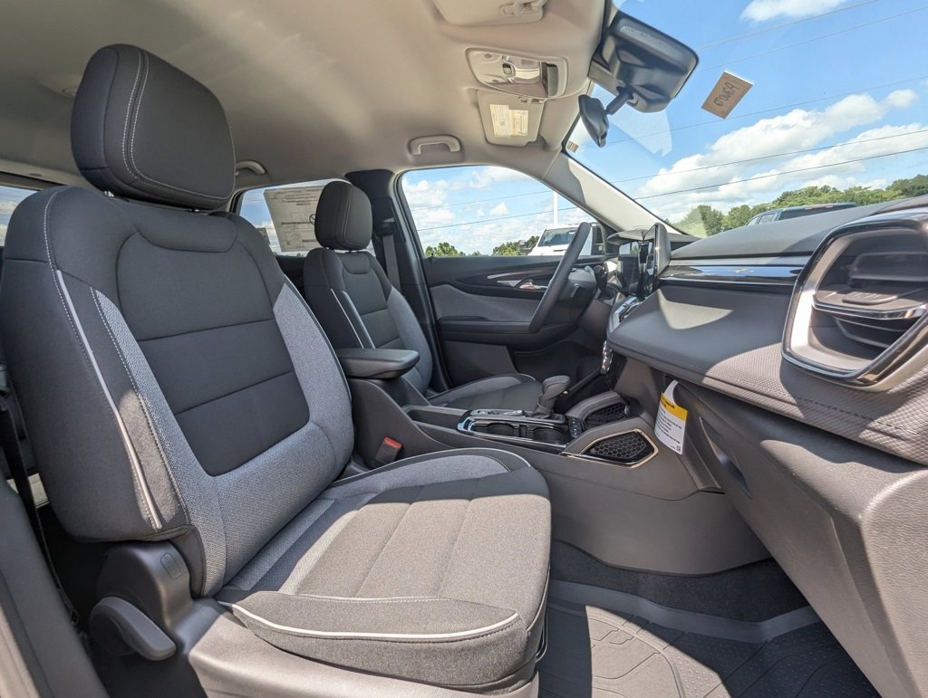 New 2026 Chevrolet TrailBlazer LT image 13