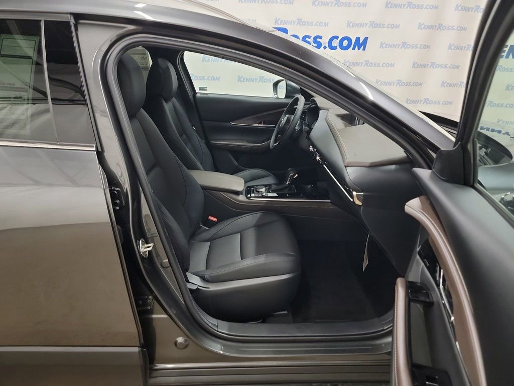 New 2025 MAZDA CX-30 AWD 2.5 S w/ Premium Package image 13