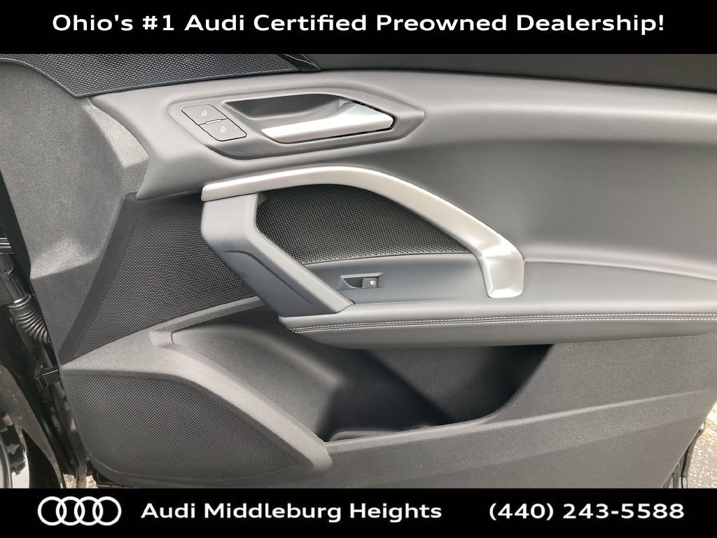 Certified 2025 Audi Q5 Premium w/ Convenience Package AWD/4WD image 22