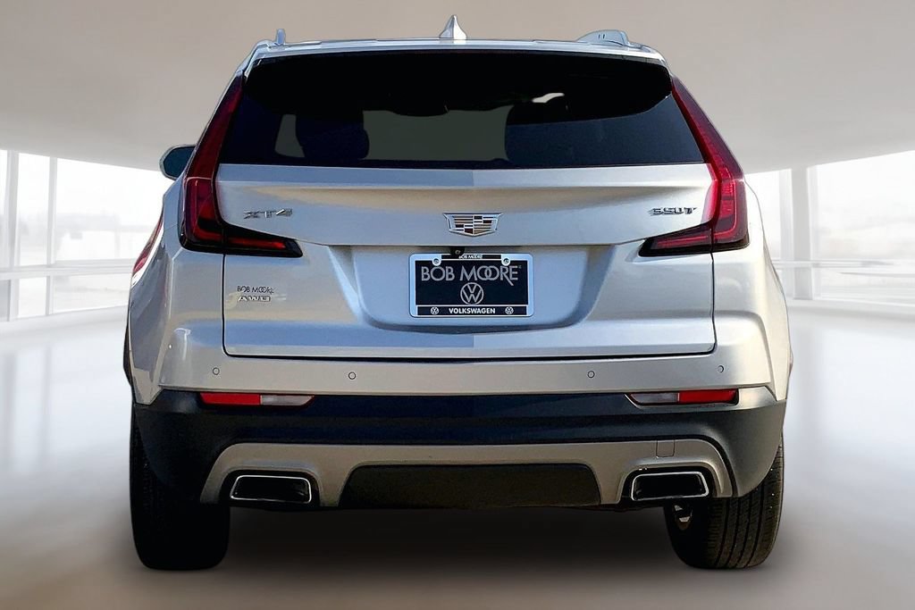 Used 2020 Cadillac XT4 Premium Luxury w/ Driver Awareness Package AWD/4WD image 4