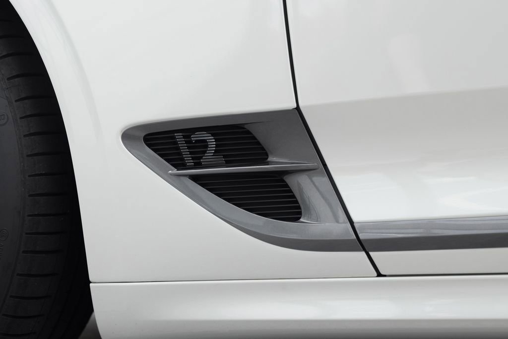 Used 2024 Bentley Continental GT Speed AWD/4WD image 19