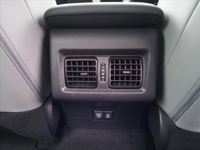 Used 2026 Toyota Camry SE w/ Convenience Package FWD image 14