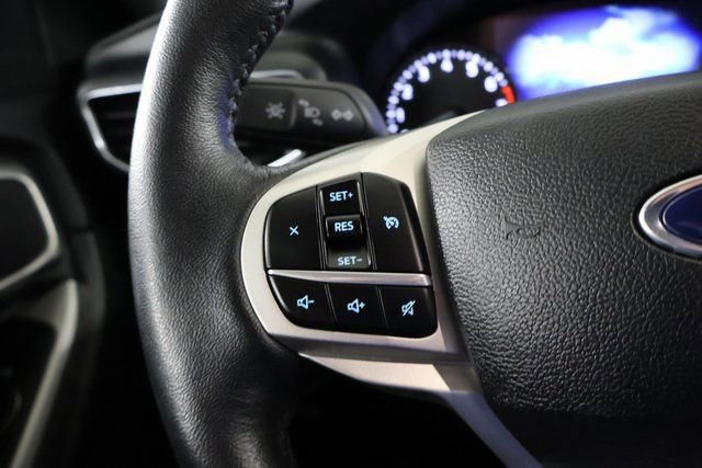 Used 2024 Ford Explorer XLT w/ Equipment Group 202A image 18