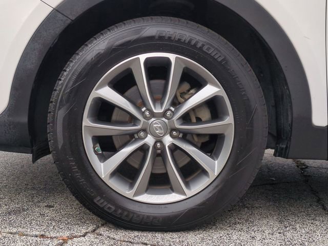 Used 2018 Hyundai Santa Fe SE FWD image 34