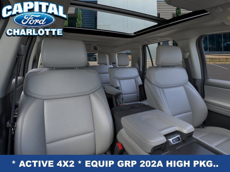 New 2025 Ford Expedition Active image 11