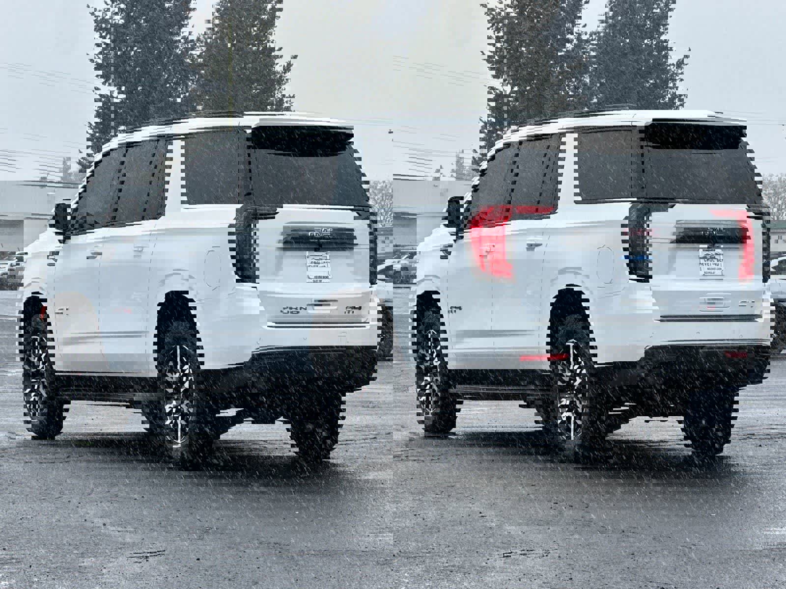 Used 2023 GMC Yukon XL AT4 w/ LPO, Floor Liner Package image 6