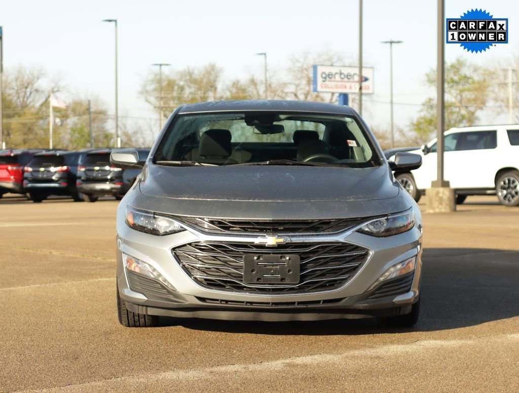 Used 2024 Chevrolet Malibu LT FWD image 2