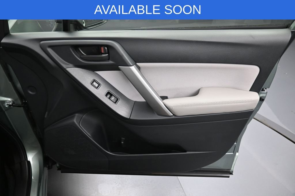 Used 2016 Subaru Forester 2.5i w/ Popular Package #2 AWD/4WD image 25