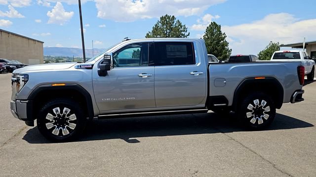 New 2026 GMC Sierra 2500 Denali w/ Denali Reserve Package AWD/4WD image 6