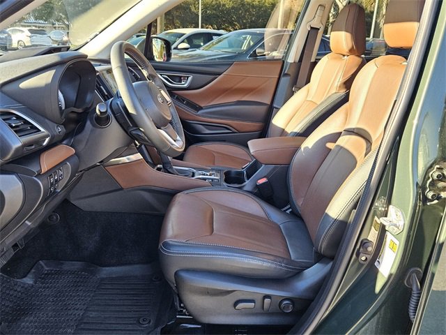Used 2023 Subaru Forester Touring w/ Popular Package #3 image 3