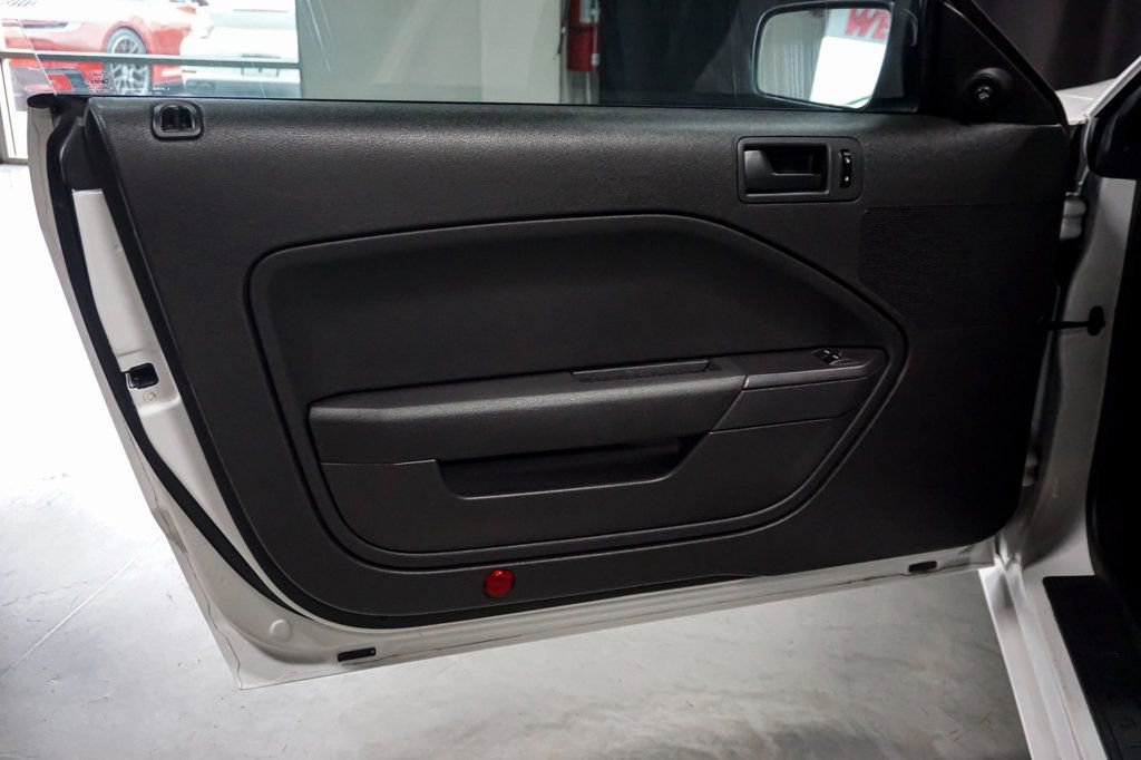 Used 2007 Ford Mustang GT image 16