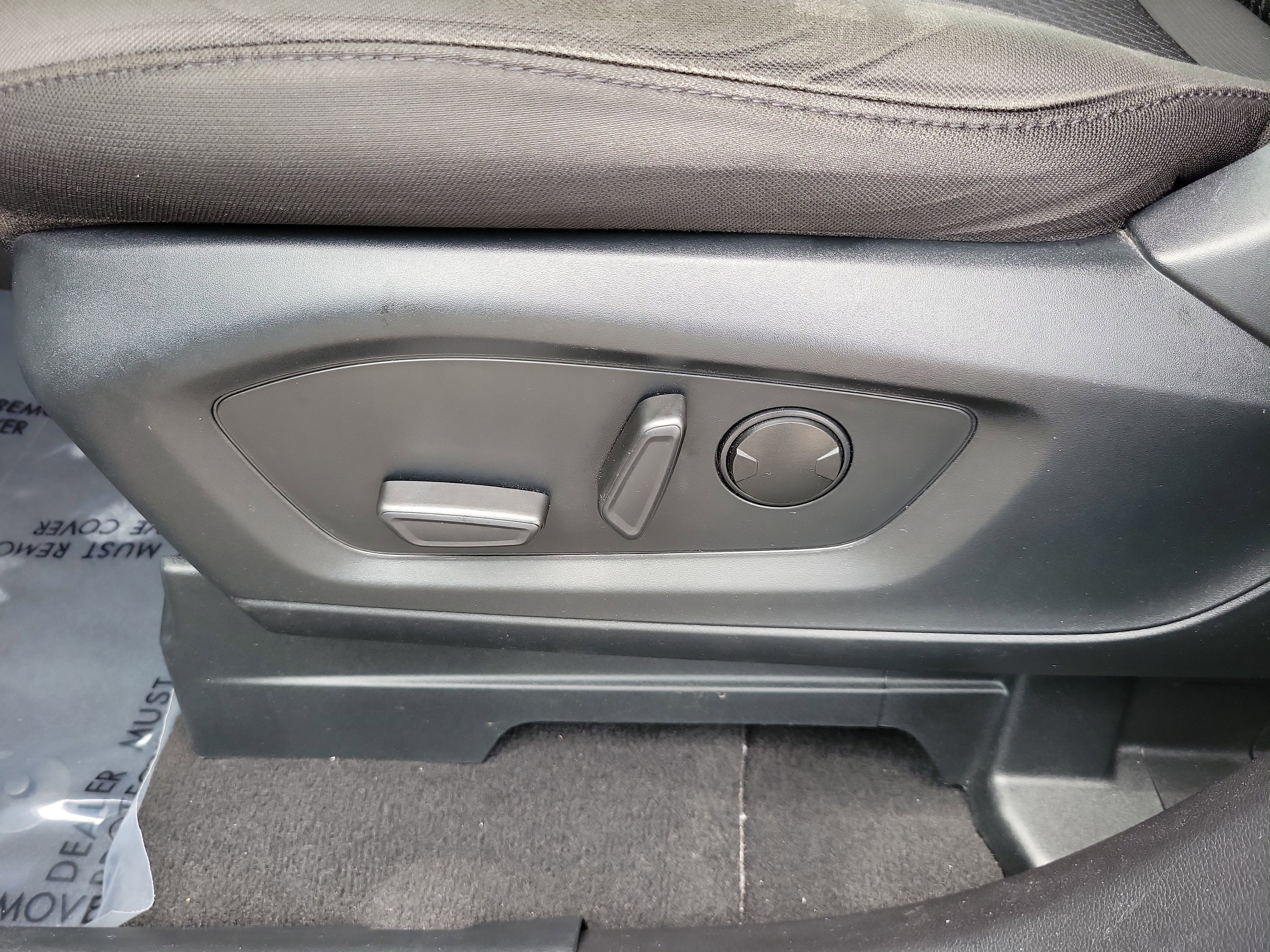 Used 2023 Ford Explorer XLT RWD image 11