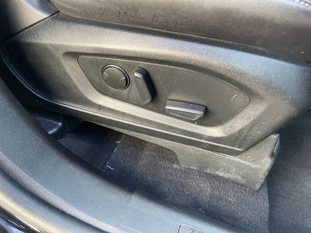 Used 2023 Ford Explorer XLT w/ Equipment Group 202A image 39