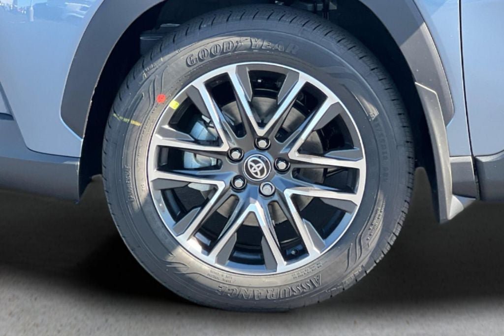 New 2026 Toyota Corolla Cross XLE FWD image 23