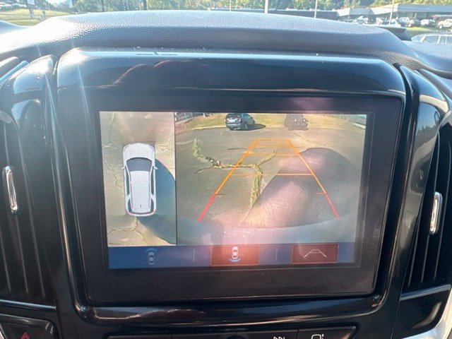 Used 2018 Chevrolet Traverse LT FWD image 21