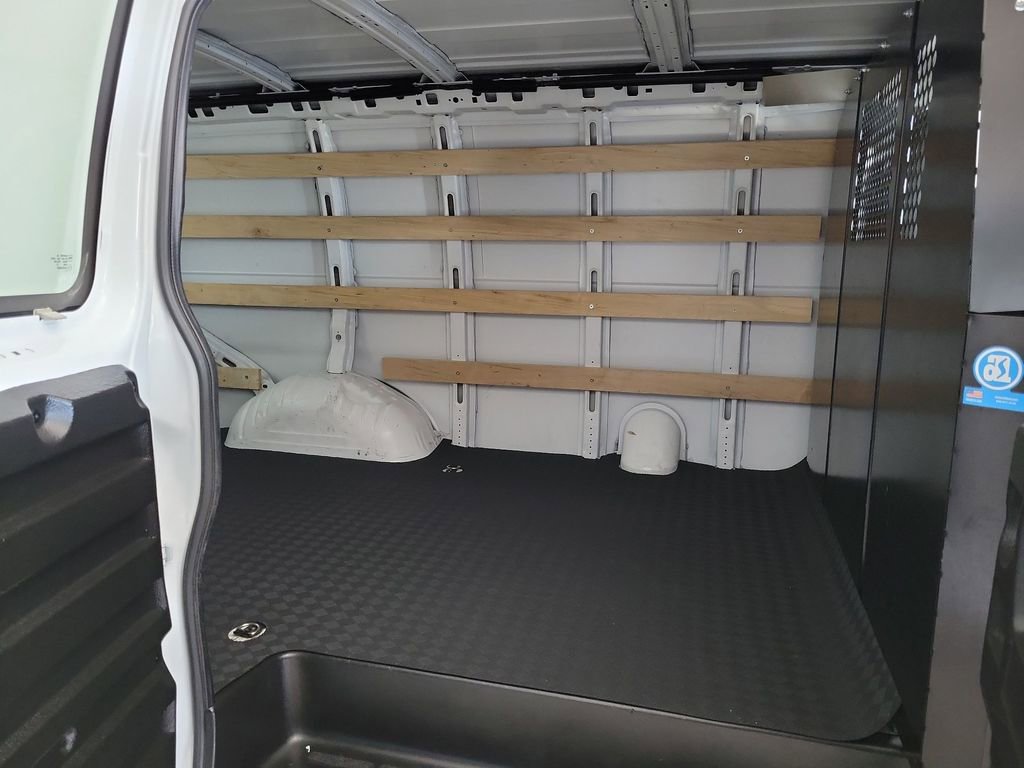 Certified 2024 GMC Savana 2500 Work Van w/ Driver Convenience Package image 15