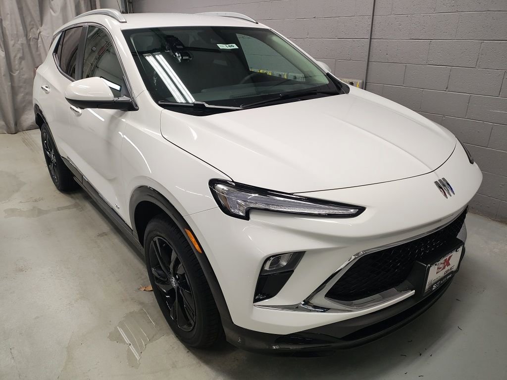 New 2026 Buick Encore GX Sport Touring image 5