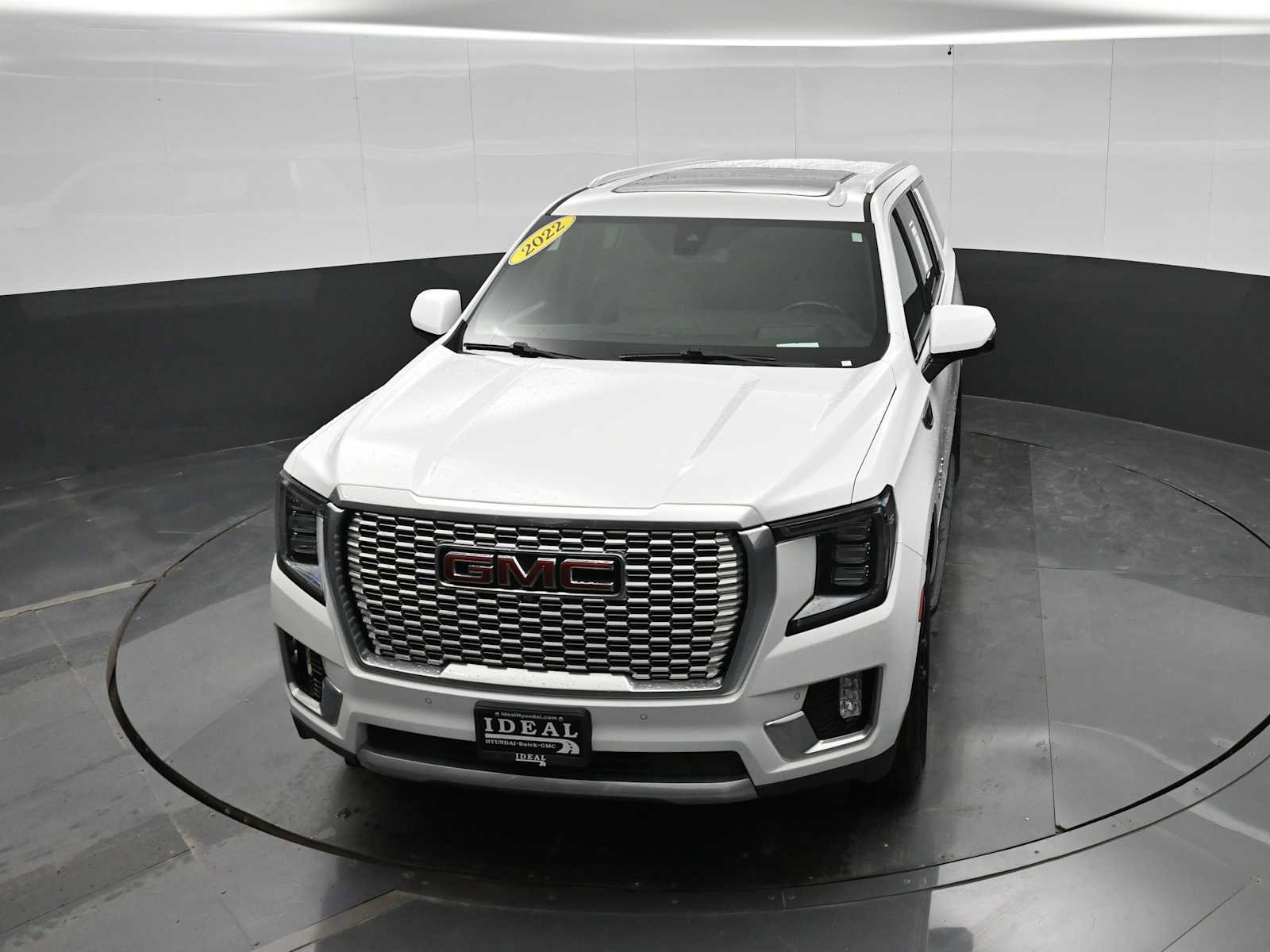 Used 2022 GMC Yukon XL Denali AWD/4WD image 26