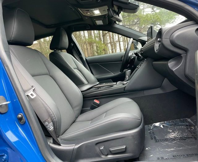 Used 2023 Lexus IS 300 w/ Premium Package RWD image 20