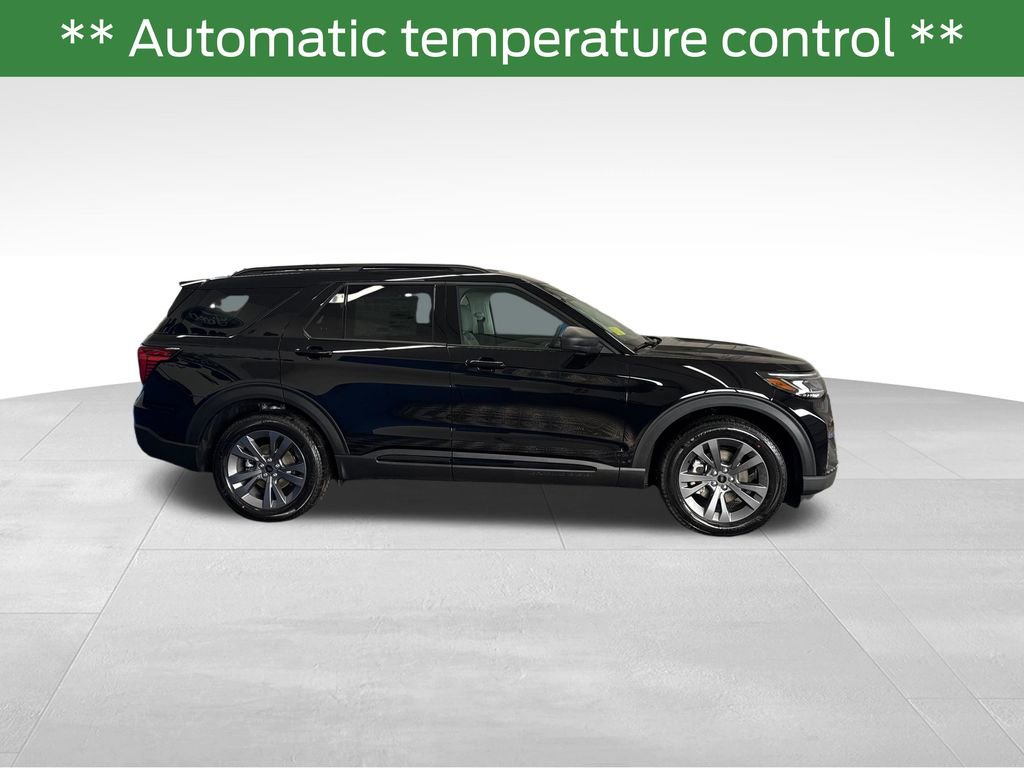 New 2026 Ford Explorer Active w/ Active Comfort Package AWD/4WD image 6