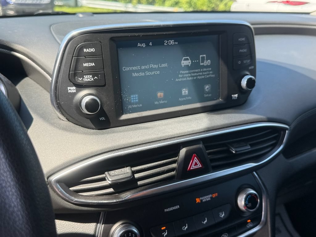 Used 2019 Hyundai Santa Fe SE AWD/4WD image 23