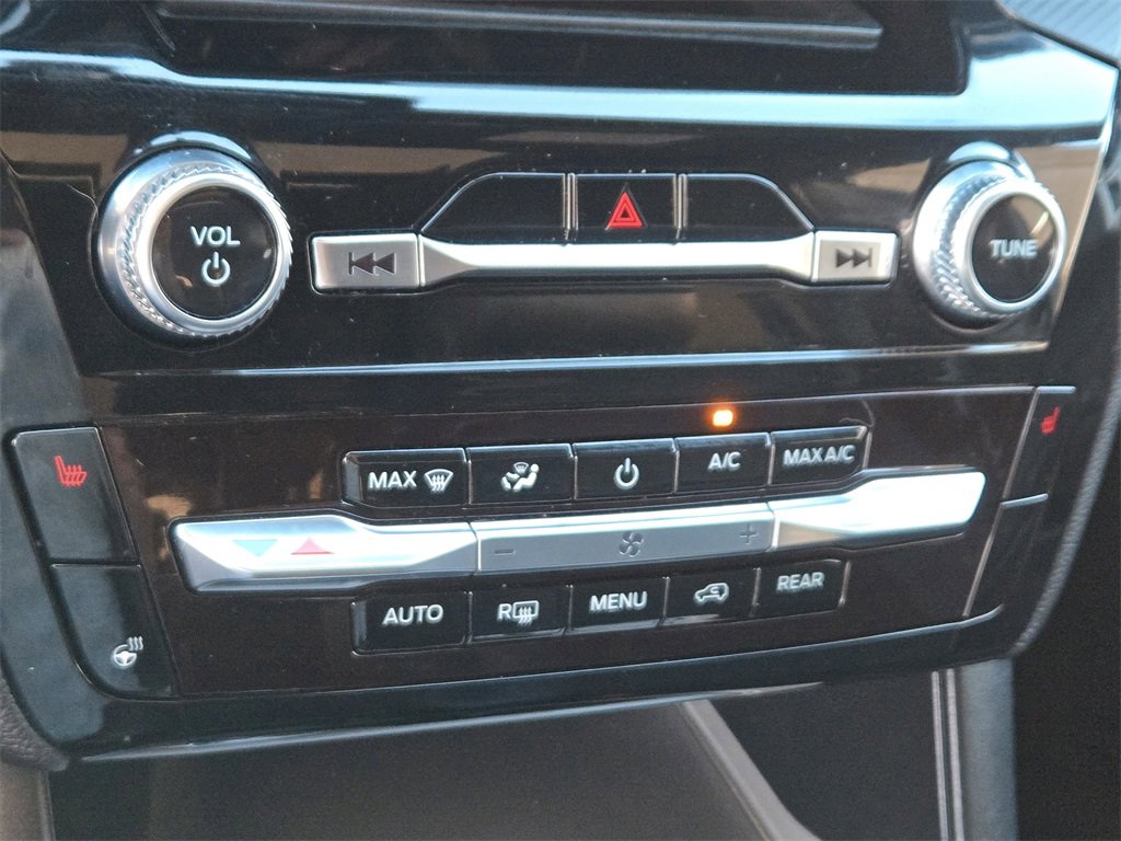 Used 2023 Ford Explorer ST-Line w/ Class IV Trailer Tow Package image 20