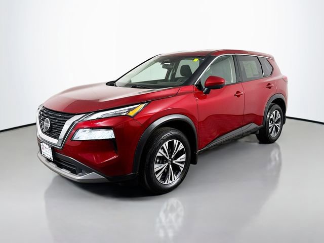 Used 2021 Nissan Rogue SV image 2