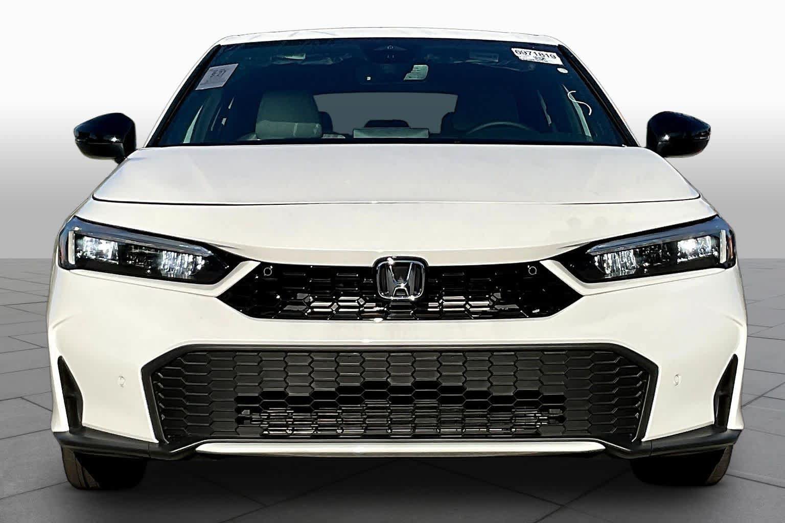 Used 2026 Honda Civic Sport Touring image 4