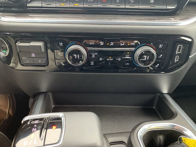 Certified 2025 Chevrolet Silverado 1500 LTZ AWD/4WD image 18