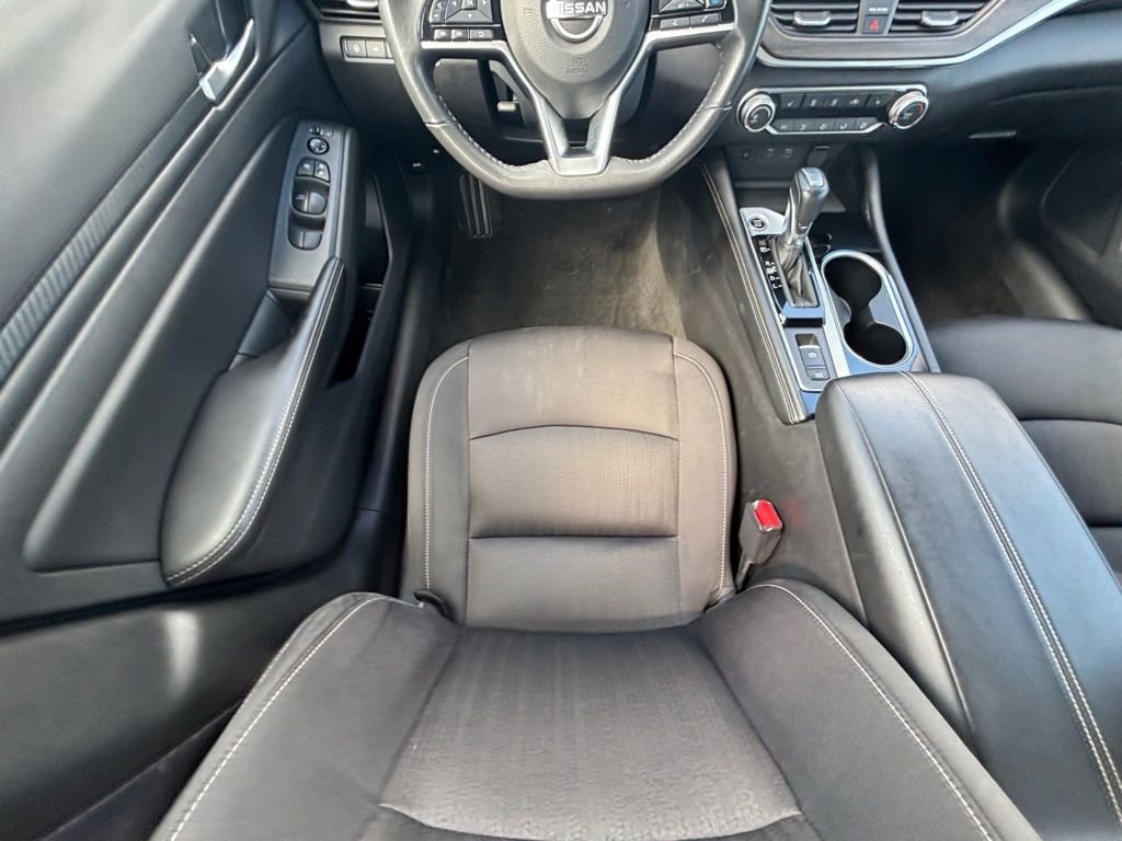 Used 2024 Nissan Altima 2.5 SV w/ SV Premium Package AWD/4WD image 14