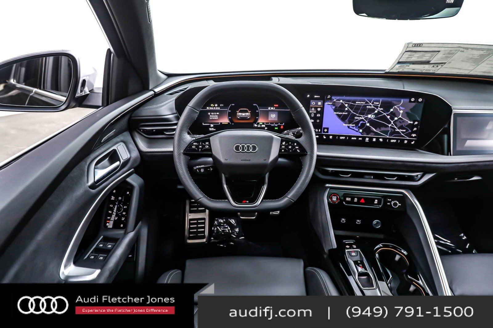 New 2025 Audi SQ5 Prestige image 4