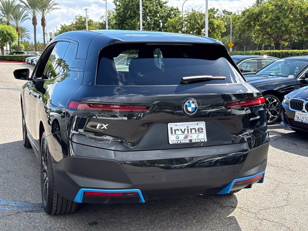 Certified 2024 BMW iX xDrive50 AWD/4WD image 11