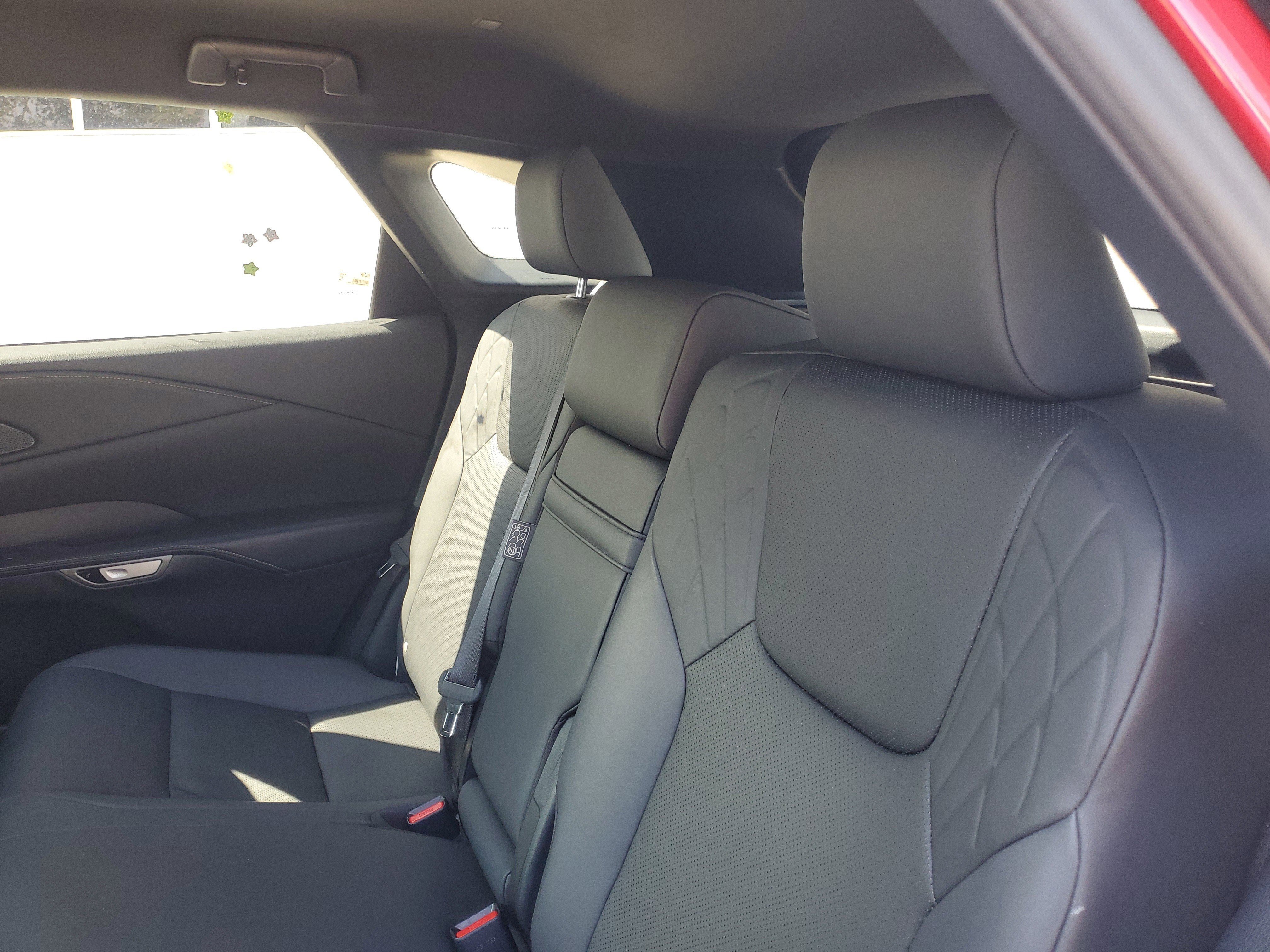 Used 2024 Lexus RX 350 FWD image 15