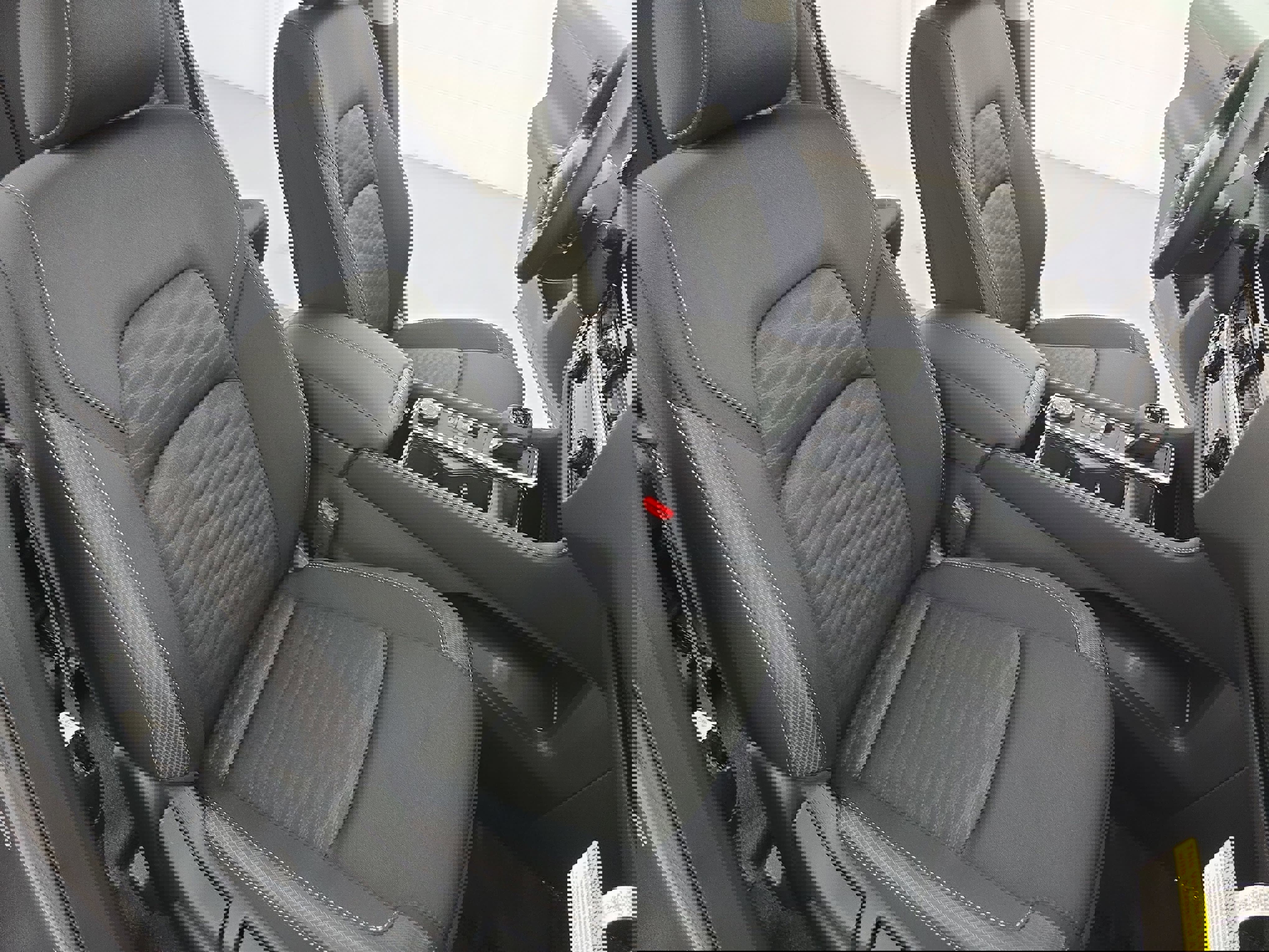 New 2026 Nissan Pathfinder SV image 10