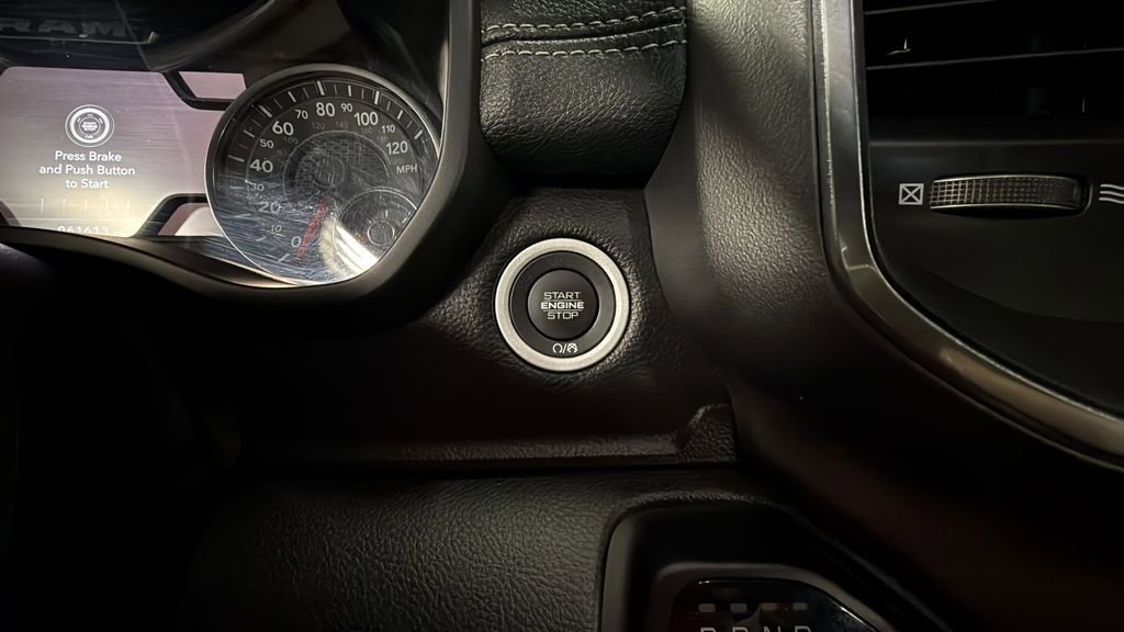 Used 2023 RAM 1500 Laramie AWD/4WD image 26