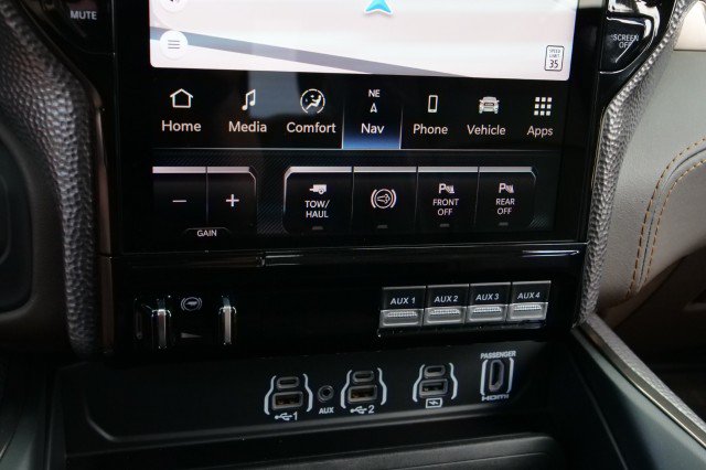 Used 2026 RAM 3500 Longhorn AWD/4WD image 17