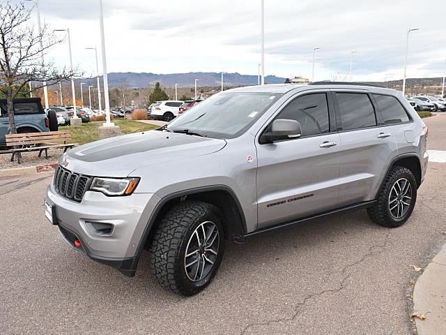 Used 2019 Jeep Grand Cherokee Trailhawk w/ Trailhawk Luxury Group image 3